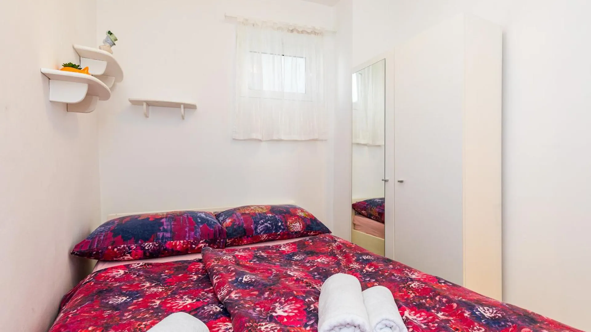 Apartment Vida A2 In The Old Part Of Baska  Baska (Krk)